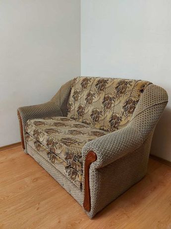 Продамо диван та крісло