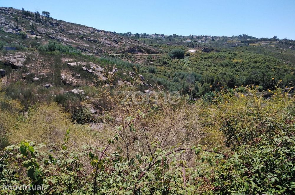 Terreno 2200m2 em Lagares da Beira - Coimbra