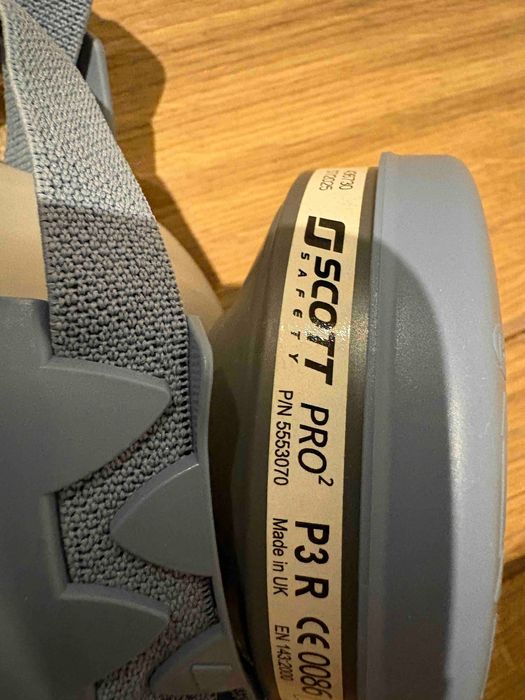 Półmaska ochronna maska scott safety pro2 z 2 filtrami