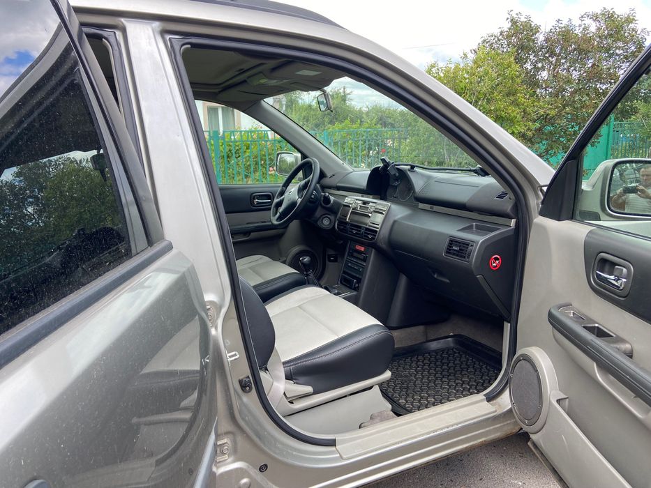 Nissan x-treil для ЗСУ