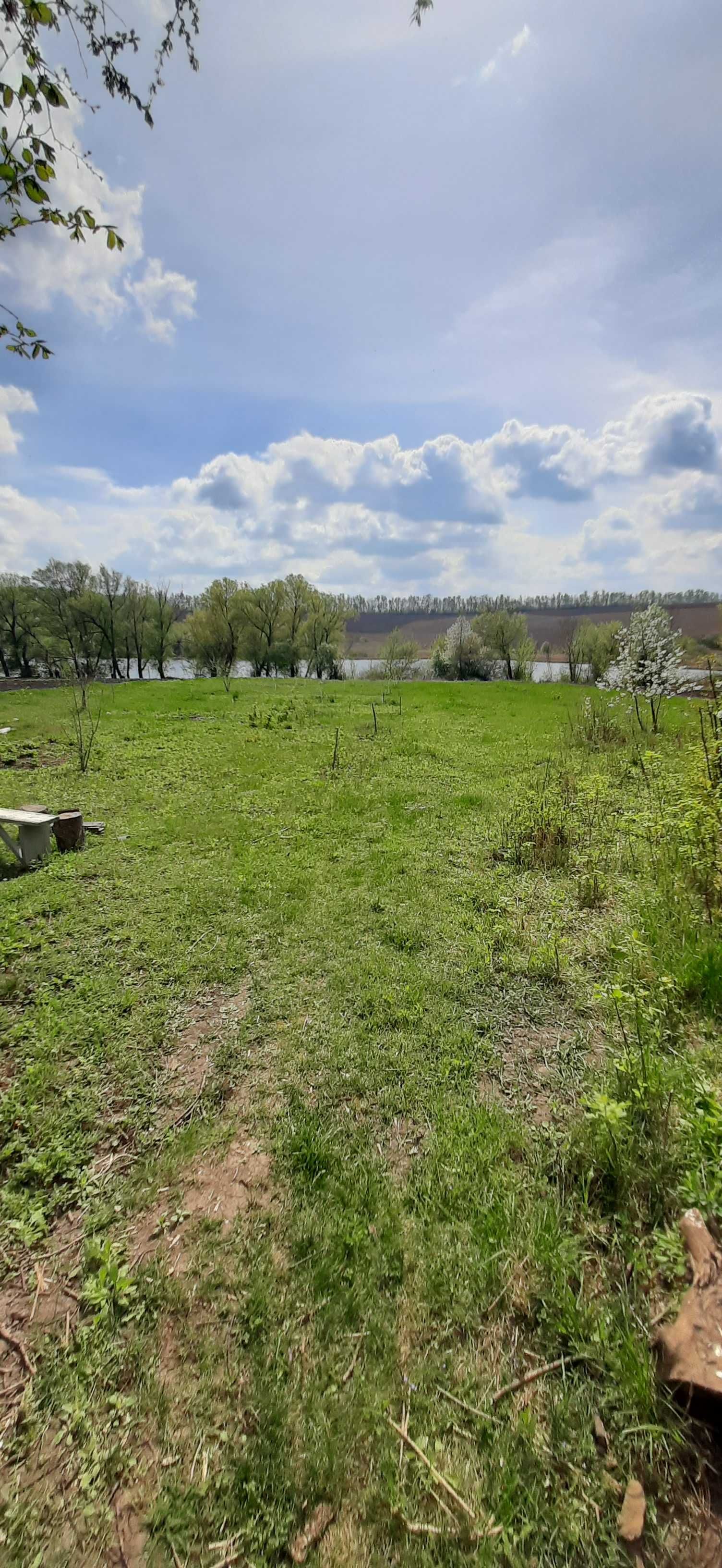 Продам будинок біля ставка (17 км. до центру Хмельницького))