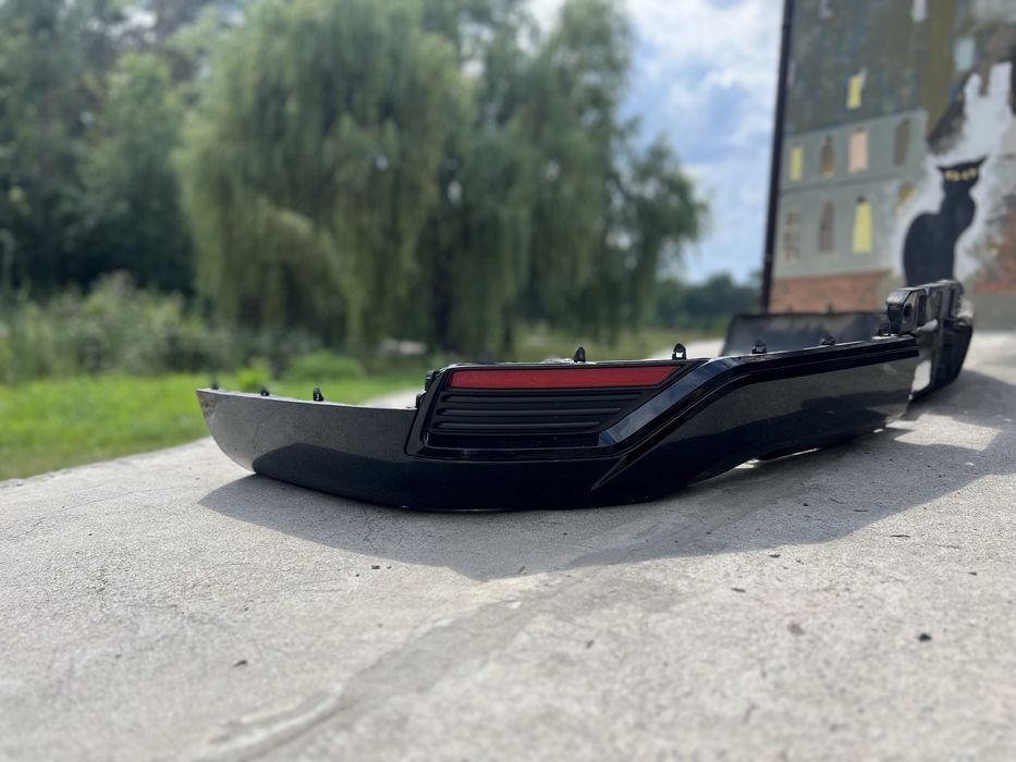 задний бампер Toyota Land Cruiser 300