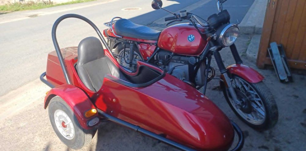 Motor bmw z wózkiem bocznym z 1983 roku!