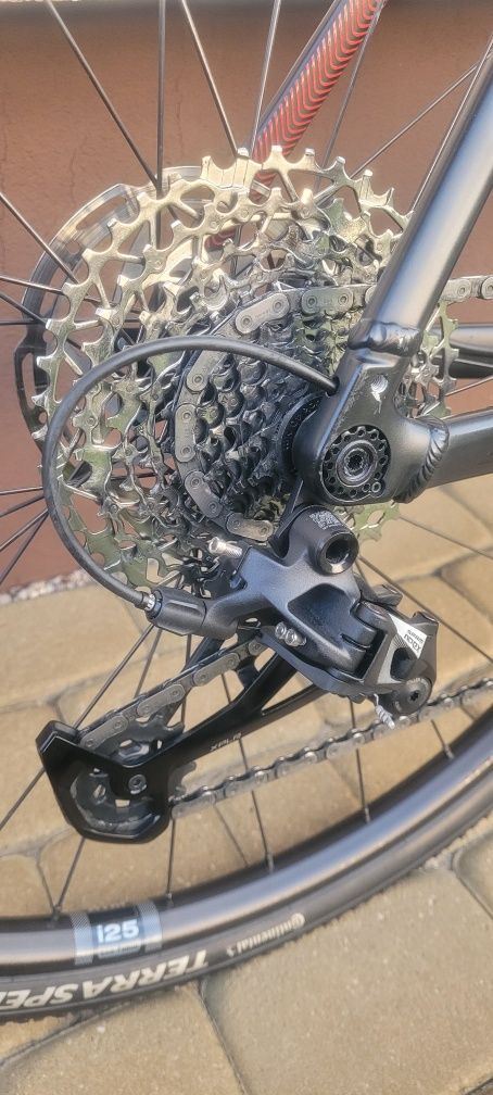 Rower gravel KTM X Strada L57 SRAM APEX
