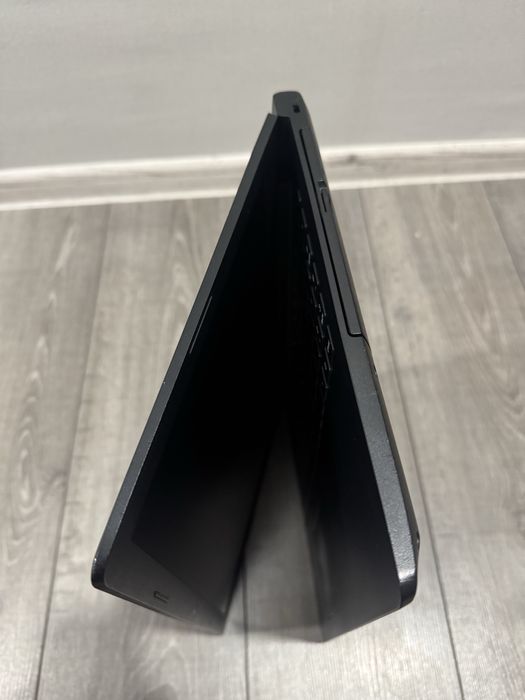 Безшумний ноутбук Lenovo, 8Gb, SSD120Gb, налаштований, гарний стан.