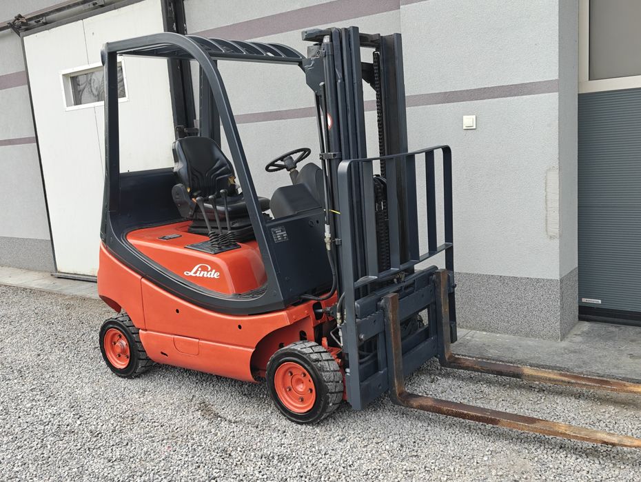 Wózek Widłowy Linde H16T Lpg Triplex 4.3m Wolny Skok Z Niemiec