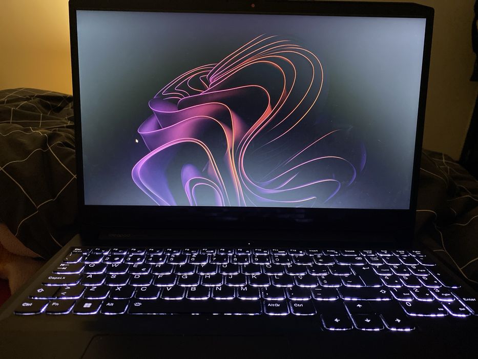 Portatil Ideapad Gaming 3 15ACH6