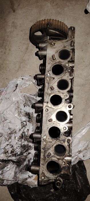 Cabeça Mitsubishi 2.5TD motor 4d56