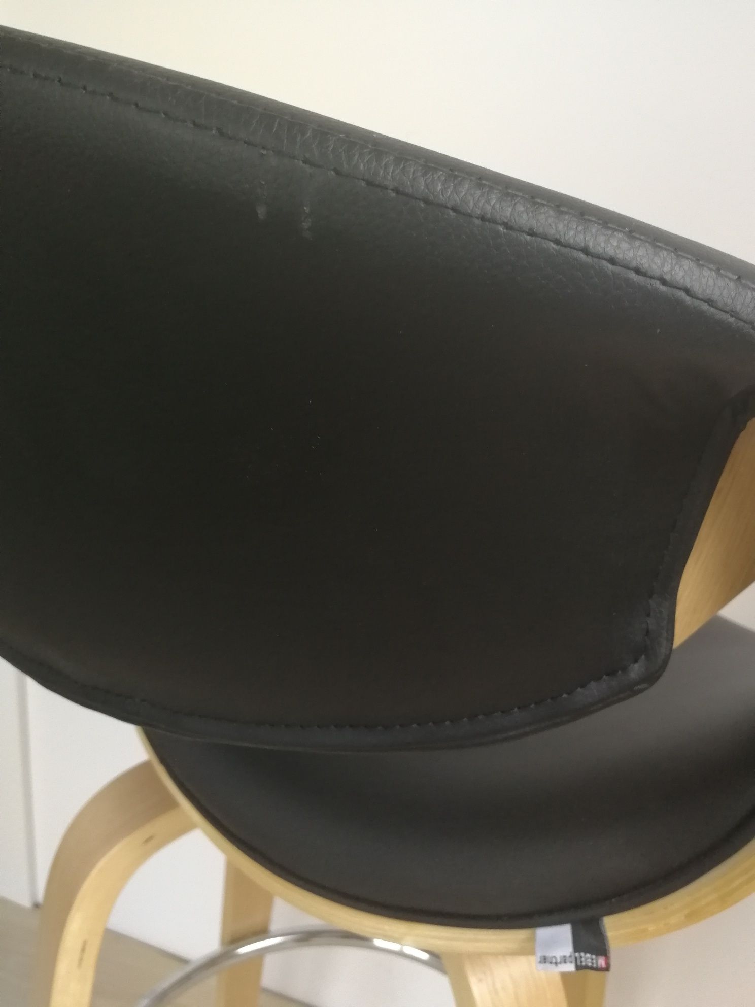Hoker Bent Mebel Partner ekoskóra