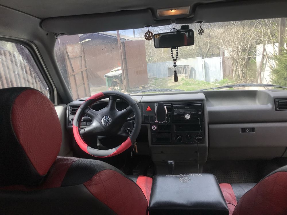 Продам volkswagen transporter t 4 рест 2.5tdi