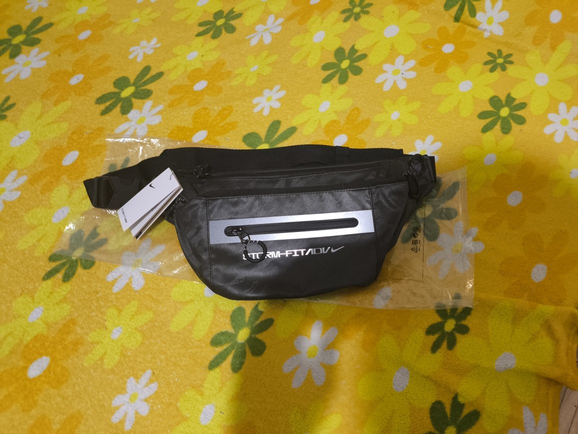 Сумка унісекс Nike Pro Storm-Fit Adv Cross-Body (6L) Black (Оригінал)