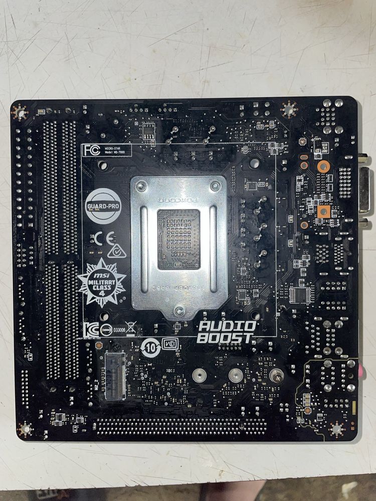 Материнська плата msi H110I PRO miniITX та intel core i5-6400