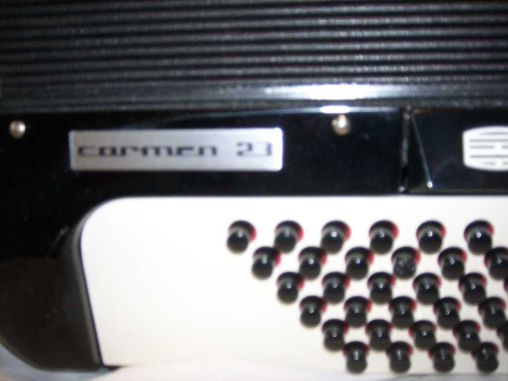 Akordeon Delicja Carmen 23  96 basów., nowy