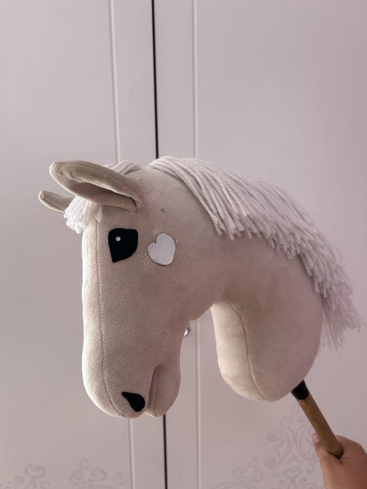 Hobby Horse   A4