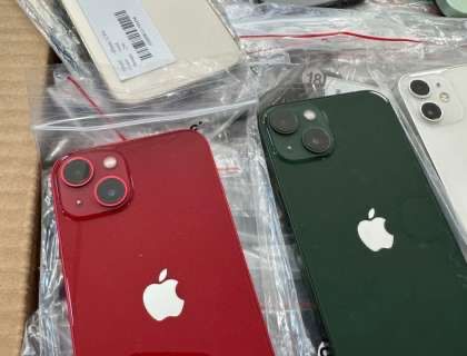 iPhone 13 128 GB продам срочно