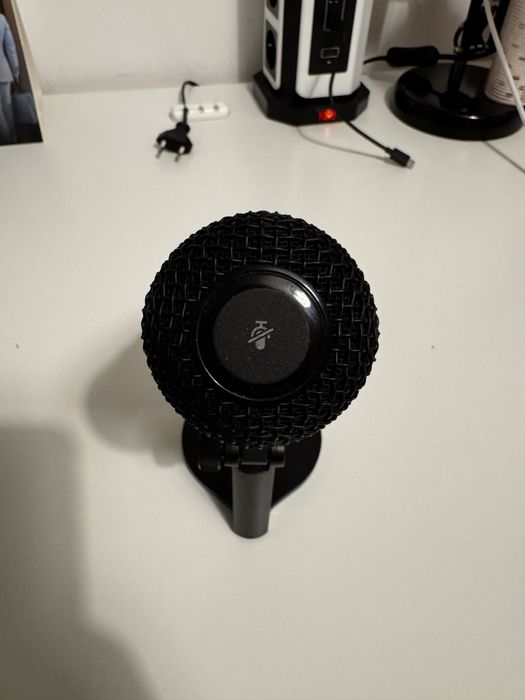 HyperX SoloCast Microfone