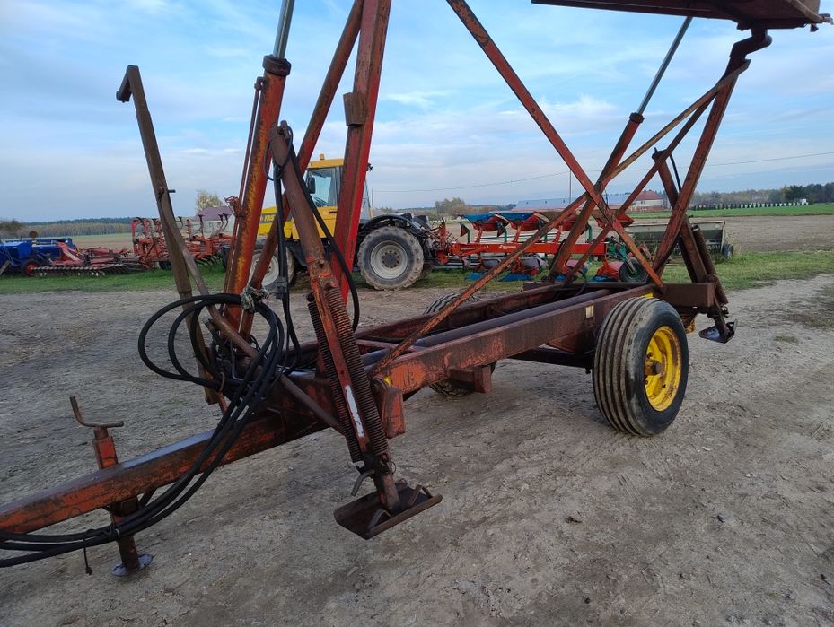 Przyczepa wywrotka wysokiego składowania