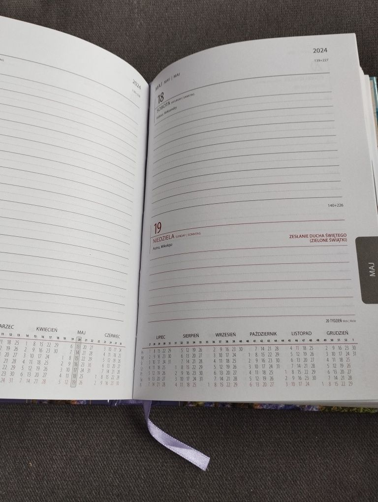 Kalendarze książkowe