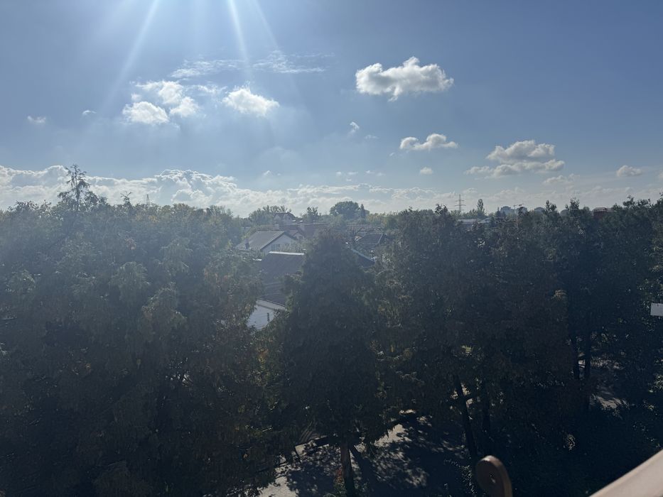 Продаж просторої 3-х кім.квартири без ремонту