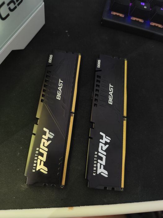 Kingston Fury ram  DDR5 2x8GB 4800Mhz