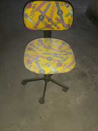 Krzesło dziecięce biurkowe
