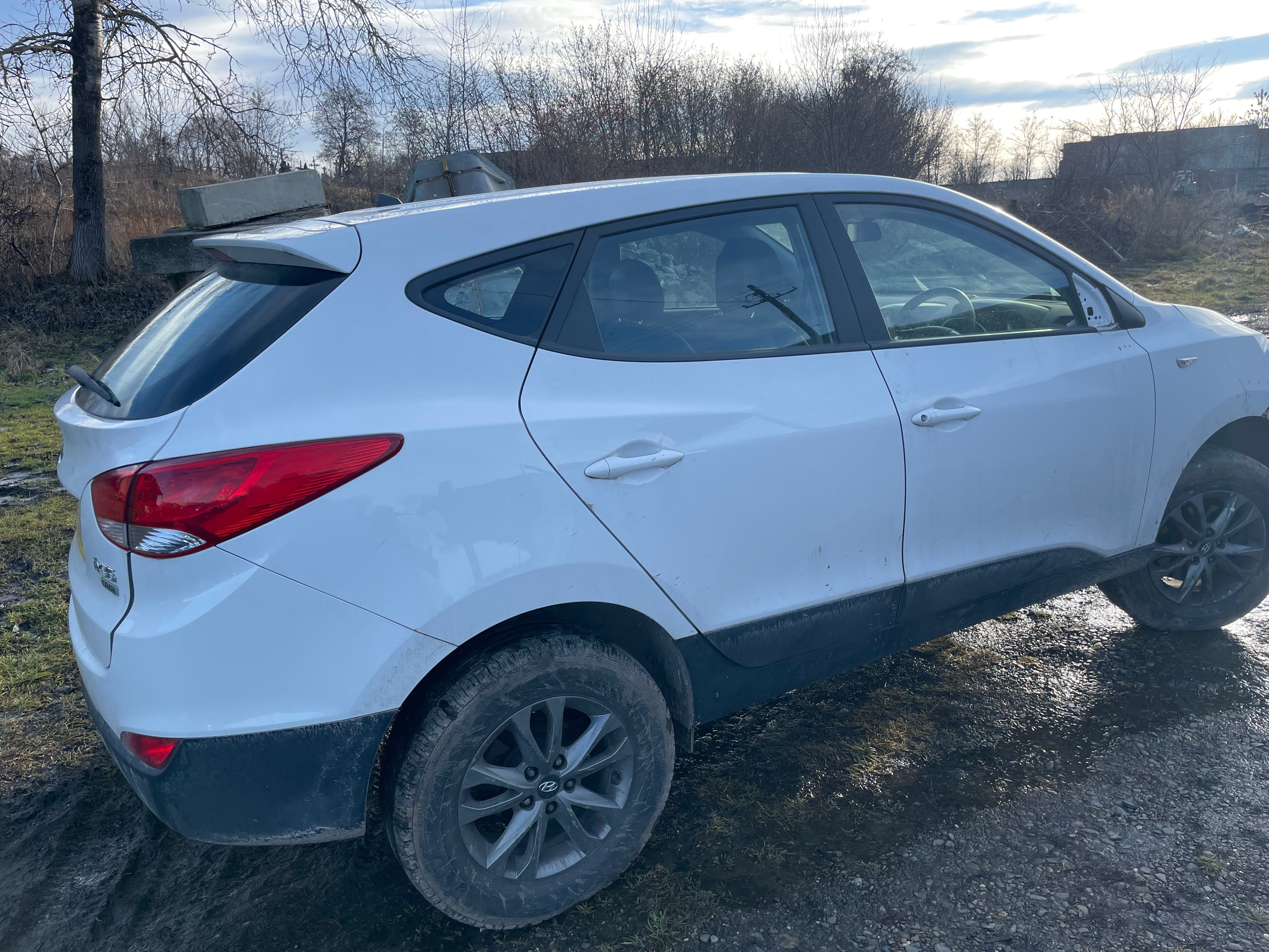 Четверть кузов поріг ланжнерон Hyundai IX35 1.7 CRDI 2010-2017