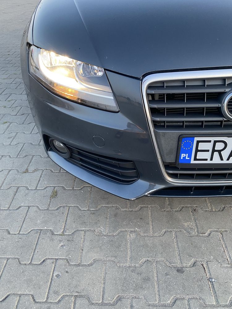 Audi a4b8 avant 2010r 2.0tdi