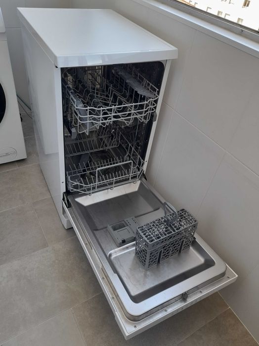 Máquina lavar loiça Candy Brava em EXCELENTE estado