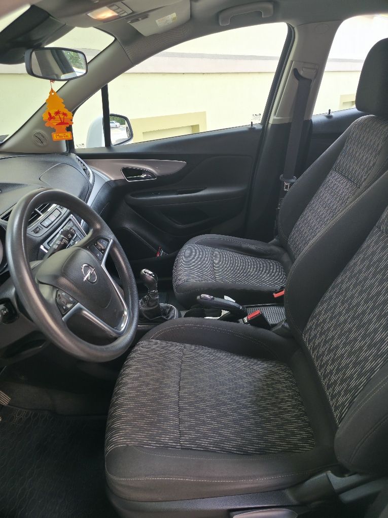 Opel mokka 2015r 1.6 biała