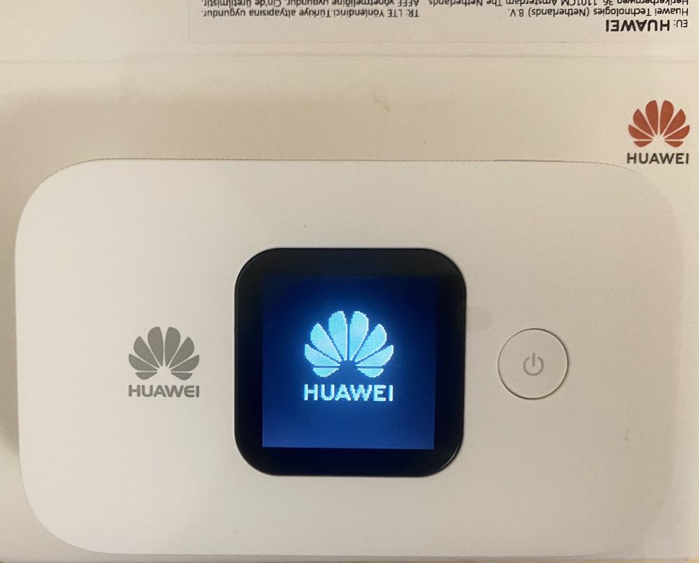 LTE роутер Huawei E5577s-321 батарея 3000 ma/h поддержка антенн