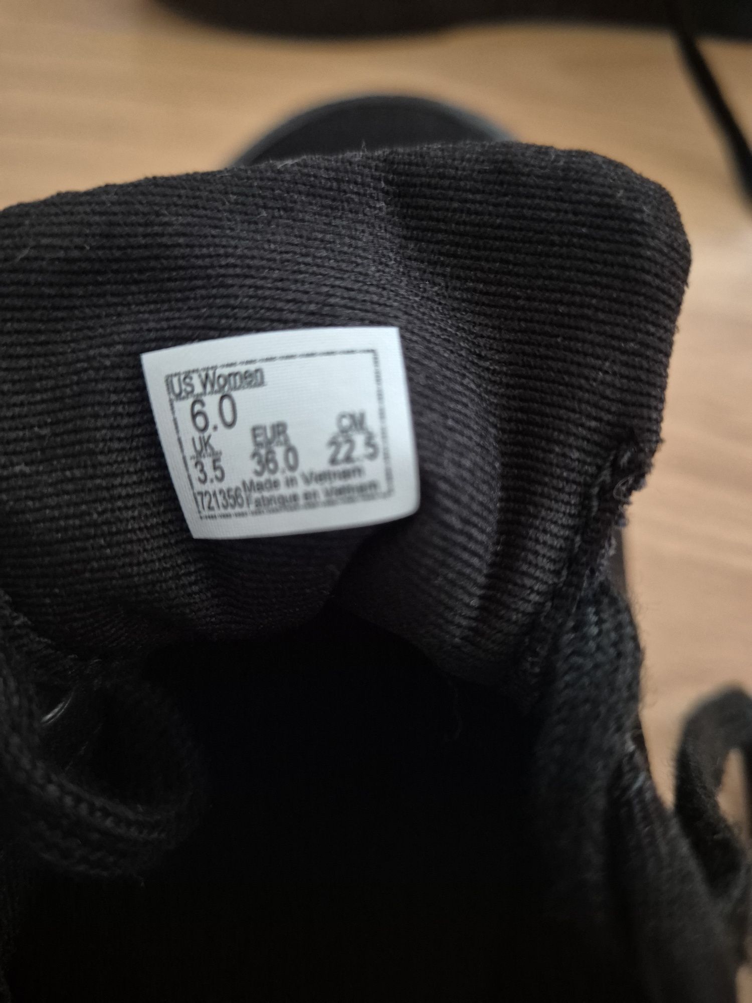 Buty sportowe czarne