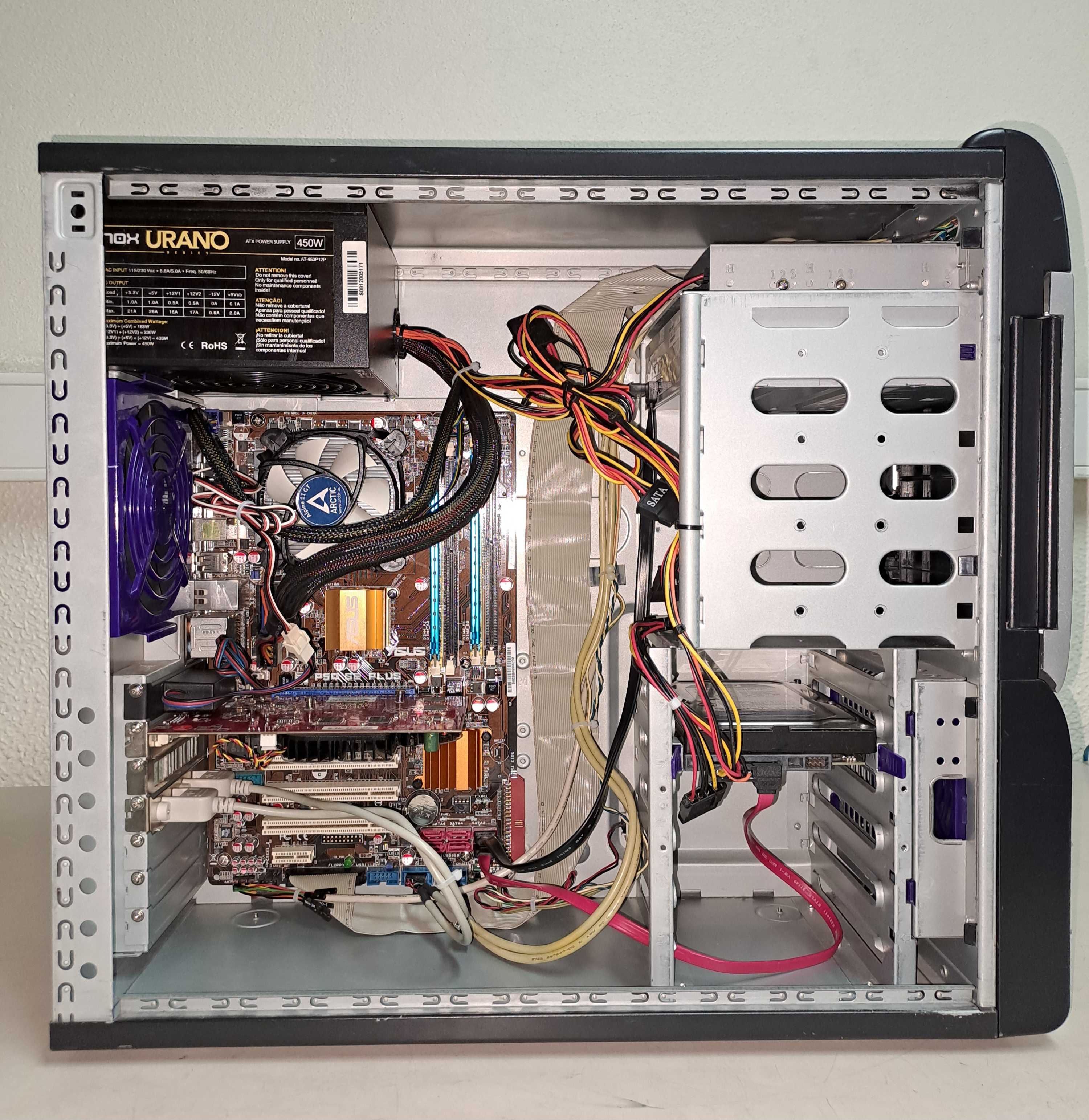 PC Core 2 Duo em Excelente estado