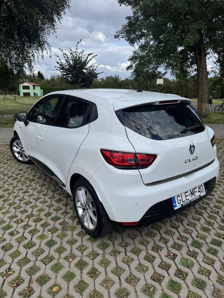 Renault clio, Niski przebieg, Salon Polska