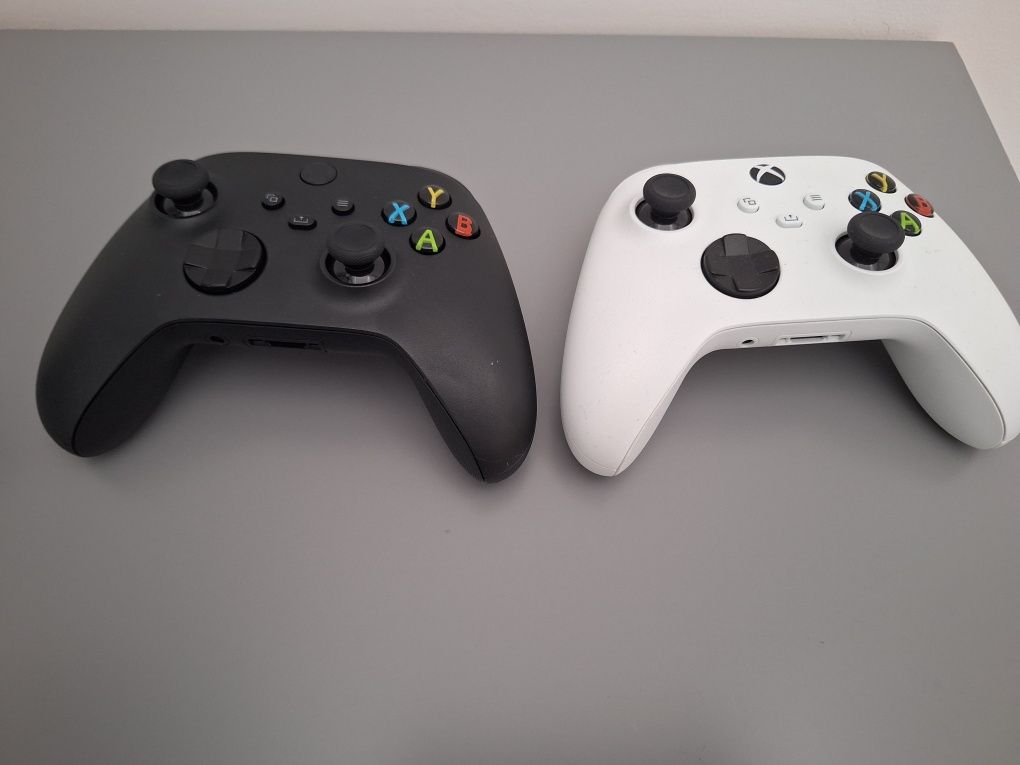 Xbox series S 512gb com 2 comandos