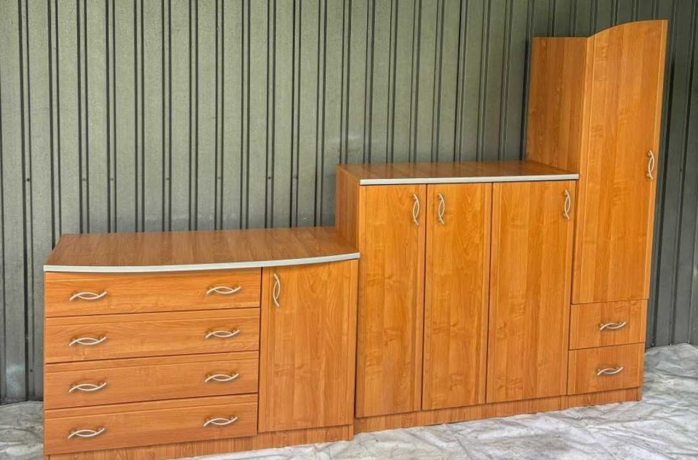 meble komoda młodzieżowe meblościanka szafa szafka