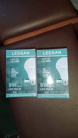 Продам енергозберігаючі лампочки