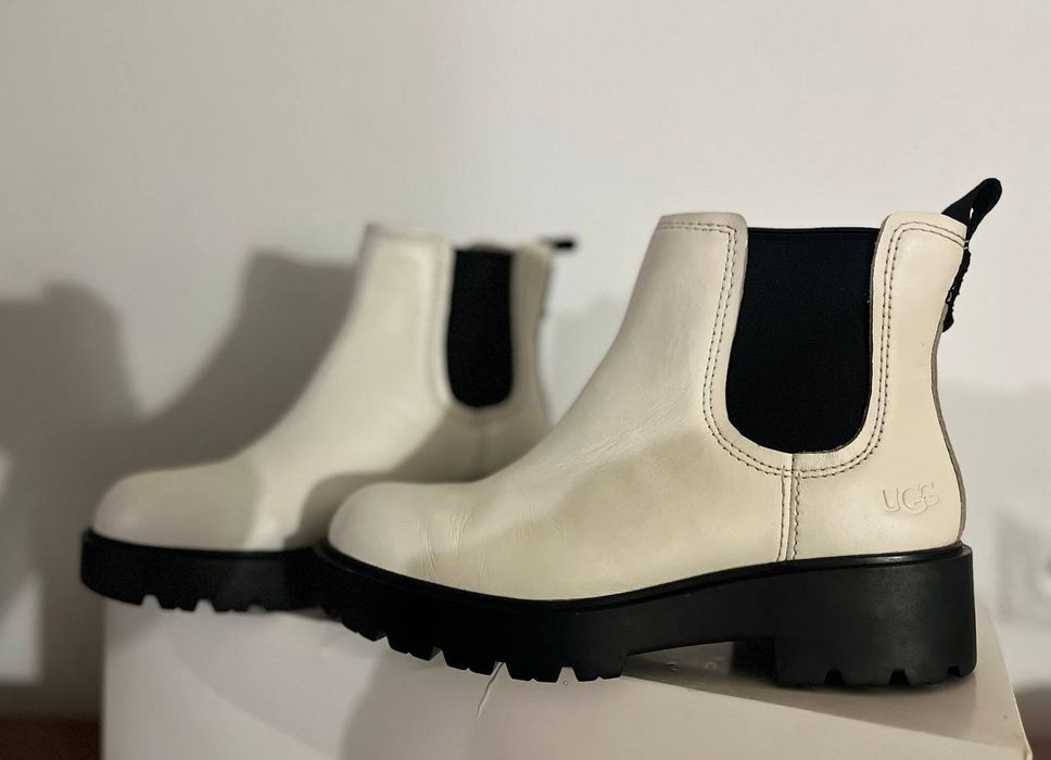 черевики челсі UGG Markstrum 36
Дуже зручна модель, відомий бренд,