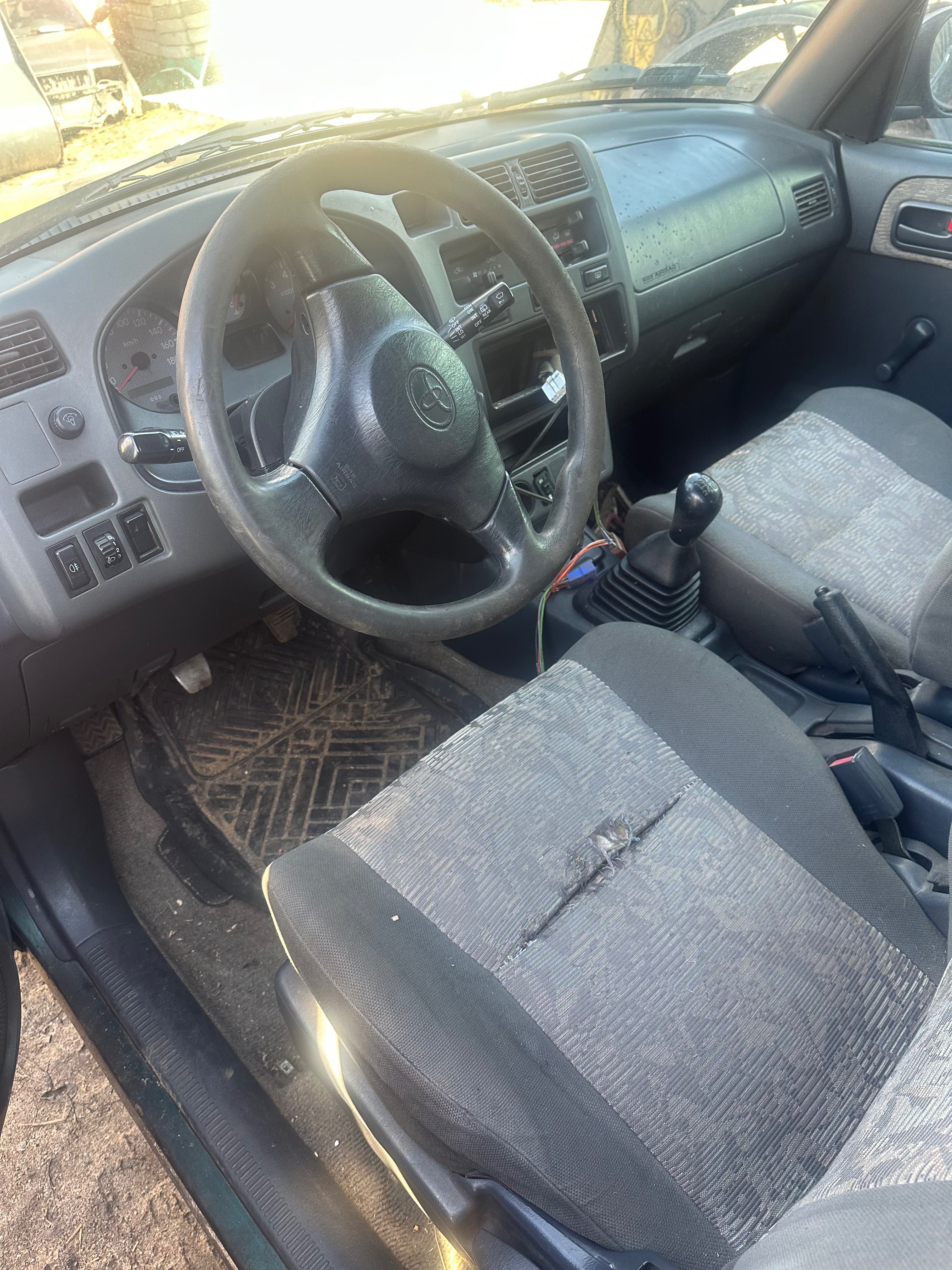 Toyota rav4 benzyna