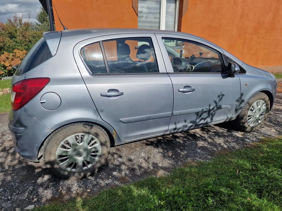 Opel Corsa D  2006r