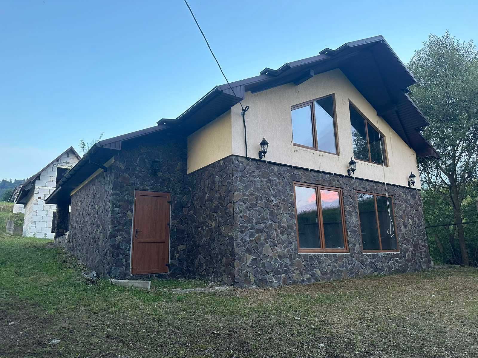 будиночки в горах