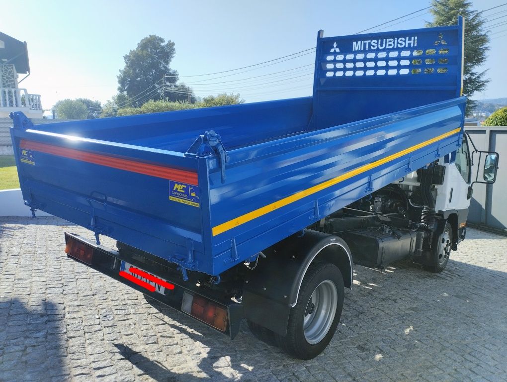 Mitsubishi Canter 2.8 turbo intercooler