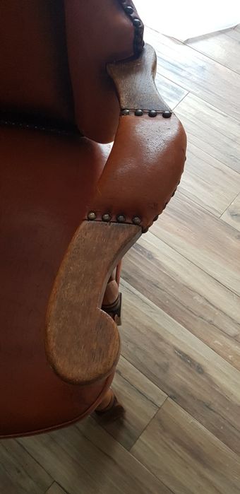 Piękny stylowy fotel skóra ,firmy ARTIFORT