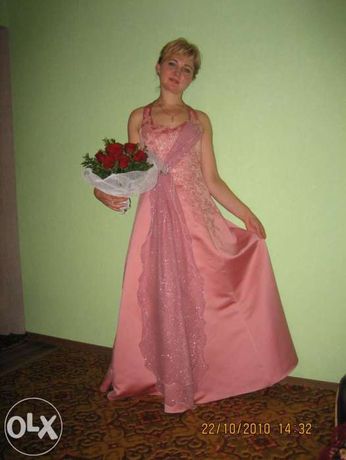 выпускное или свадебное платье