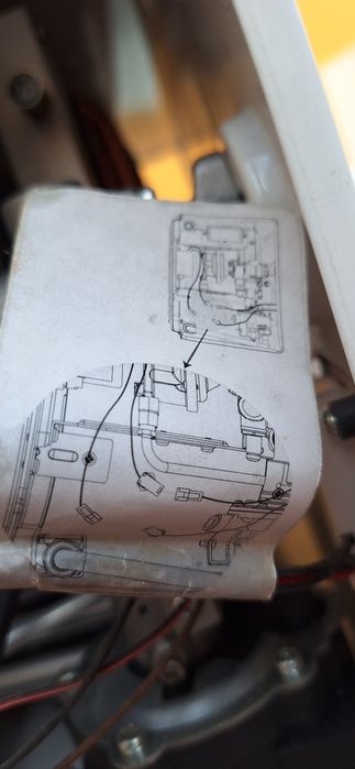 Esquentador Delta de 11 litros, usado.