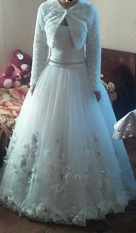 Весільне плаття...