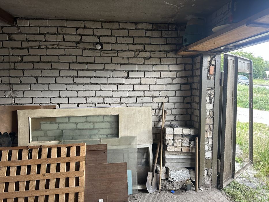 Продам       гараж