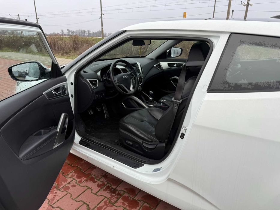 HYUNDAI, VELOSTER 1,6B 140KM Euro 5 ,Super stan .