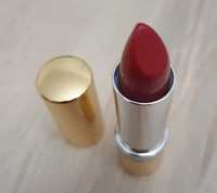 Szminka Elizabeth Arden, kolor Red Door Red