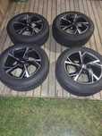 225 60r18 Ford Kuga  Volvo 5x108