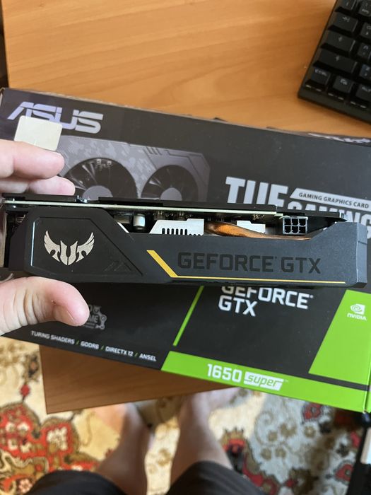 Продам видеокарту gtx 1650super
